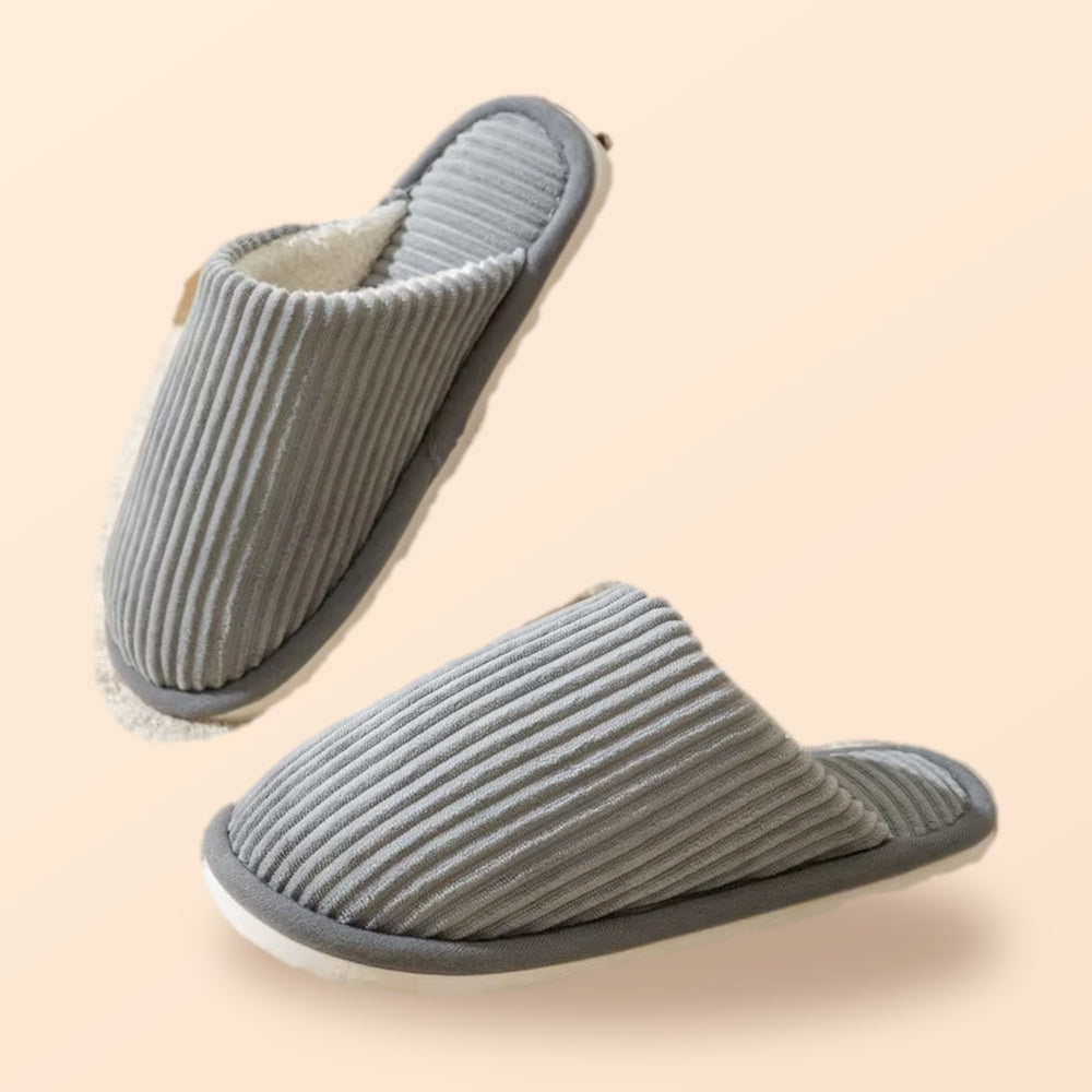 Ribbed House Slippers in Gray